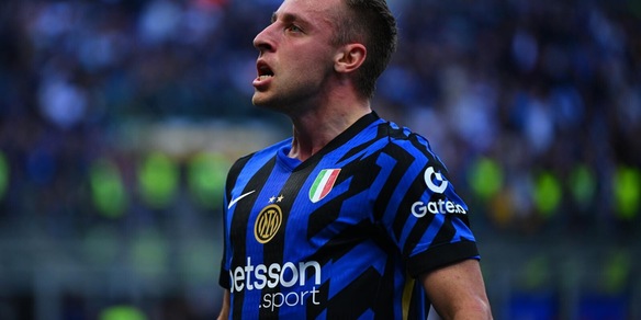 Frattesi preoccupa i tifosi, il messaggio criptico sui social: "Scusate se mi vedete spento"