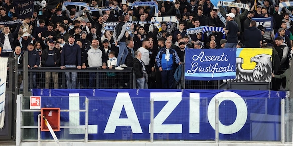 Lazio, fischi all'Olimpico dopo il pari con il Torino