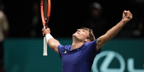 Cobolli, che trionfo nella finale a Bucarest: bette Baez e vince il primo titolo in carriera