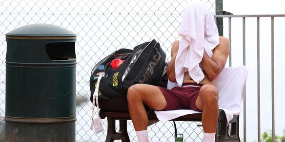 Mistero Djokovic, che succede? L'incognita Montecarlo tra acciacchi e l'età che avanza