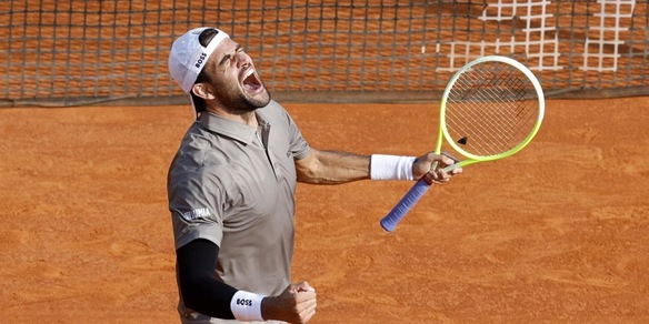 Berrettini in tilt nel primo set contro Musetti, il commento di Bertolucci: "Ho perso il conto"