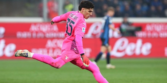 Lazio, Santo Mandas: il greco tiene viva la qualificazione con tre maxi parate e si scalda per il derby