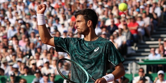 Musetti da sogno, batte Tsitsipas e vola in semifinale a Montecarlo: sfiderà De Minaur