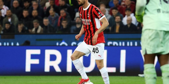 Moviola Udinese-Milan: il contatto Bijol-Gabbia è a rischio