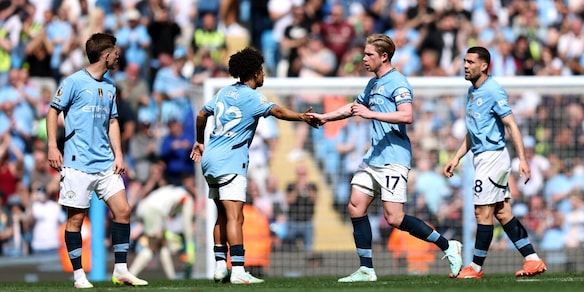Manchester City, manita in rimonta al Crystal Palace: De Bruyne show. Rallenta l'Arsenal