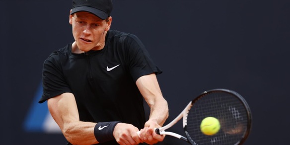 Sinner,  obiettivo Roland Garros: la rincorsa verso la terra (promessa) parte da Roma