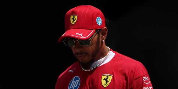 Ferrari, Hamilton sconsolato dopo le qualifiche in Arabia Saudita: "Grato di essere entrato nel Q3"