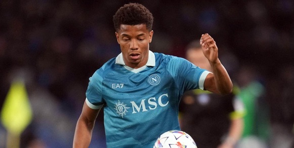 Ansia Napoli, Neres rischia di aver già finito la stagione: il bollettino ufficiale