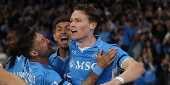 McTominay diventa McFratm, il fratello biondo che fa sognare Napoli