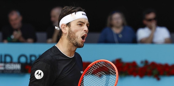 Spagna al buio, Fritz scherza: “Provato a spegnere e riaccendere?”