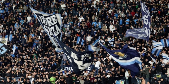 Entusiasmo Napoli, alle 12 già 90 mila in fila on line per i biglietti per il Genoa