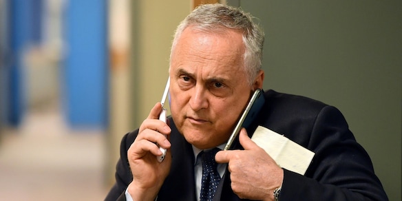 Lazio, Lotito è una furia: "Numero di cellulare clonato, presentata denuncia"
