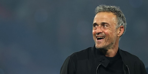 Luis Enrique mette le mani avanti: "L'Inter sa già come giocare le finali di Champions..."