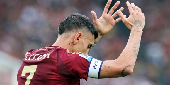 Roma, infortunio per Pellegrini: interrotto l'allenamento per un problema muscolare