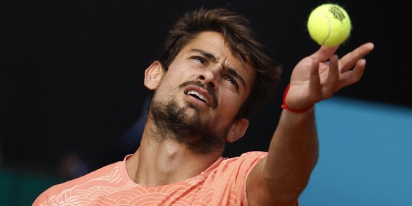 L'idolo Djokovic e specialista delle terra rossa: chi è Mariano Navone, l'avversario di Sinner a Roma