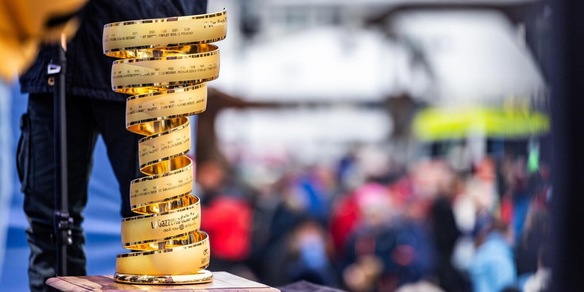 Giro d’Italia, oggi scatta la prima tappa: occhio a Pedersen, Van Aert e Pidcock