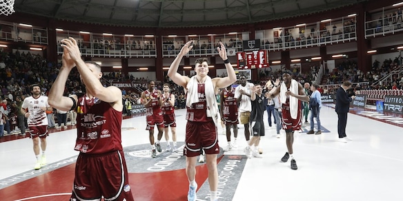 Trapani, gli squali vogliono la vetta e spezzare il duopolio del basket. Ecco i segreti dei siciliani