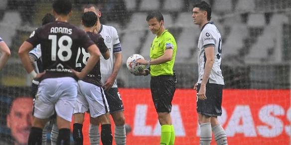 Moviola Torino-Inter, La Penna bravo su Çalhanoglu: il rigore è netto