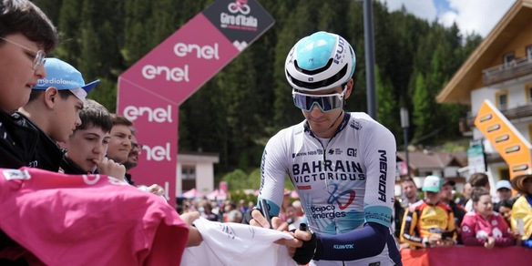 Giro d'Italia, il commento della quinta tappa: Van Aert è un fantasma, l'Italia scopre Zambanini