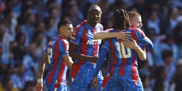 Eze condanna il Manchester City di Guardiola, il Crystal Palace vince la FA Cup