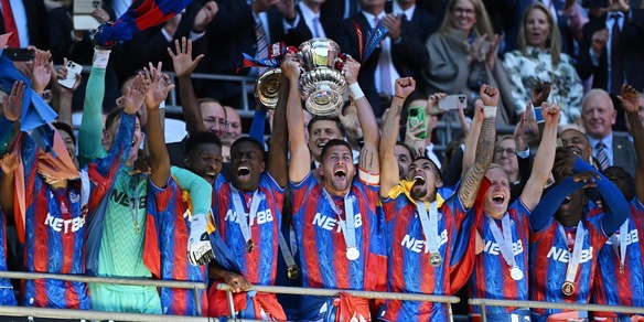 L'incredibile scommessa vinta da un tifoso inglese: ecco quanto ha incassato puntando sul Crystal Palace