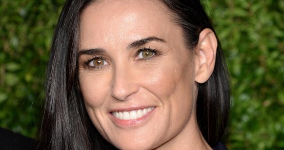 Demi Moore, le 5 regole per avere un aspetto fantastico a 62 anni