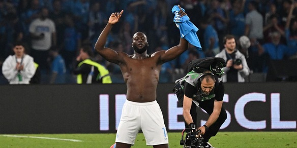 Lukaku, cuore e scudetto: l’uomo di Conte che ha conquistato Napoli