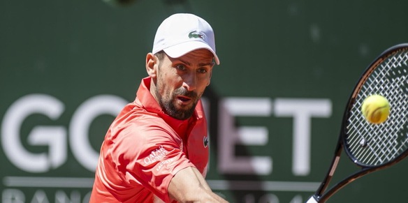 Djokovic nella storia, torneo numero 100 conquistato a Ginevra con Hurkacz: e ora il Roland Garros!