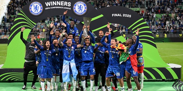 Il Chelsea soffre poi cala il poker con il Betis: Maresca conquista la Conference