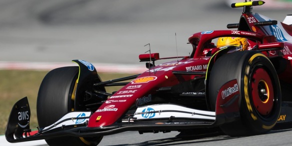 GP Spagna: Piastri davanti a tutti nelle prove libere 2, Leclerc quinto. Delude Hamilton