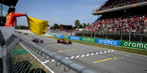 Gp Spagna, dominio McLaren con Piastri e Norris. Leclerc riporta la Ferrari sul podio