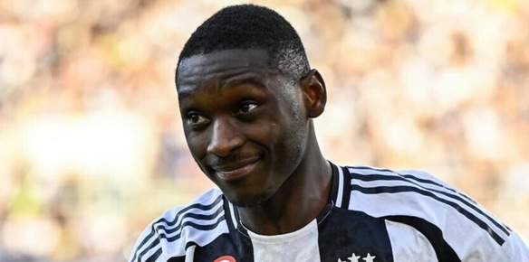 Calciomercato Juve, idea rinnovo Kolo Muani: tutte le alternative per l'attacco