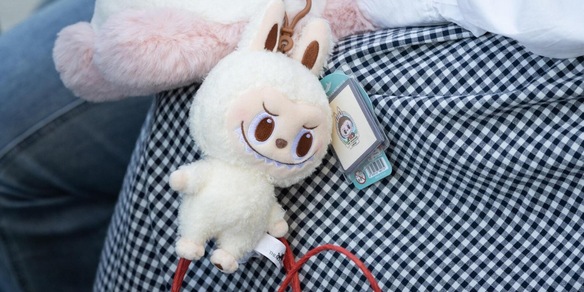 Labubu, cosa sono e perché tutti vogliono questi pupazzetti