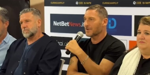 Totti, la dura frase sul calcio di oggi: "Sempre meno tecnica, bisogna ripartire da..."