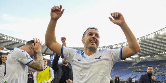 Lazio, il primo regalo a Sarri è Pedro: rinnovo fatto, la durata e le cifre
