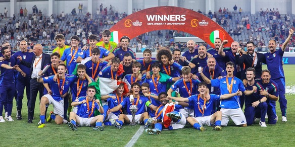 Crisi Italia, fino all’U20 i giovani competono. Ma in campionato non giocano
