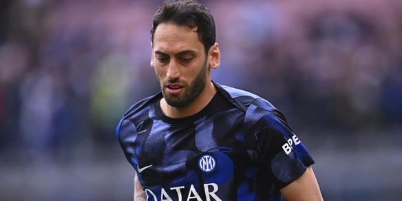 Inter, dilemma Calhanoglu: venderlo o no?