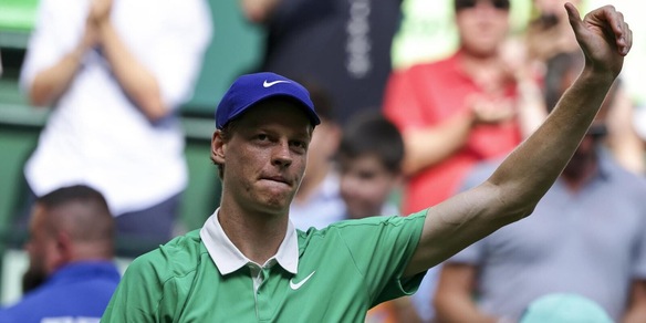 Sinner dopo l'eliminazione ad Halle: il messaggio social riempie d'orgoglio i tifosi