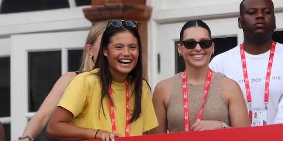 Alcaraz e la reazione a sopresa in conferenza su Emma Raducanu: "Era qui? Non me ne sono accorto..."