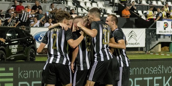 Pronostico Tns-Shkendija, ecco chi vince secondo i bookmaker