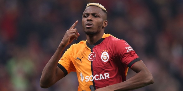 Osimhen, il Galatasaray pronto a pagare la clausola rescissoria al Napoli: i dettagli