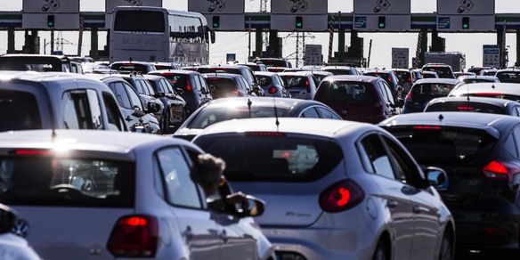 Mercato auto usate giugno 2025: ACI registra crescita, diesel e benzina dominano ancora