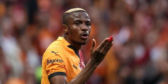 Osimhen-Galatasaray: Napoli ancora in attesa delle garanzie bancarie, si continua a trattare