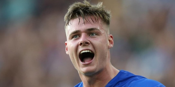 Roma, sprint su Ferguson: Massara accelera per battere la concorrenza