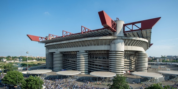 San Siro bocciato dalla Uefa: Milano a rischio per Euro 2032