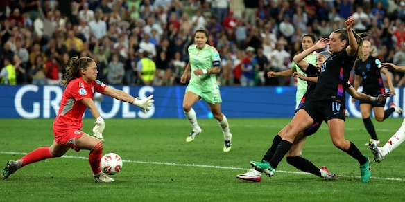 L’Italia sfiora l’impresa agli Europei: l’Inghilterra elimina le azzurre ai supplementari. Rivivi la diretta