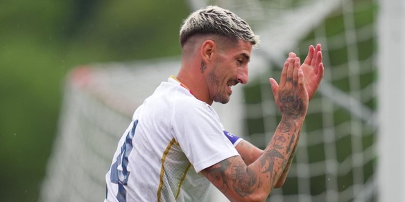 Il Galatasaray batte il Cagliari 3-1: Adopo non basta a Pisacane