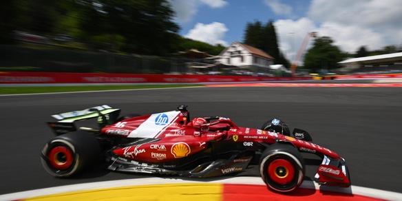 Qualifiche Sprint Gp Spa: Piastri si prende la pole, Leclerc è 4°. Delusione Hamilton, eliminato subito in SQ1