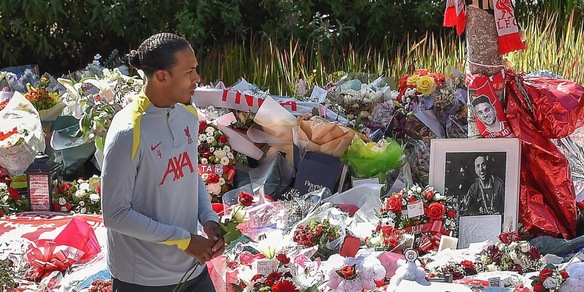 Virgil e Rike Van Dijk, una toccante storia d'amicizia per Rute e i figli di Diogo Jota