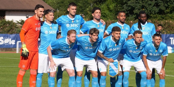 Dove vedere Napoli-Catanzaro in tv? Dazn o Sky, orario della seconda amichevole dei campioni d'Italia